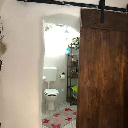 Bellissima Casa Del Carro A Bussana Vecchia