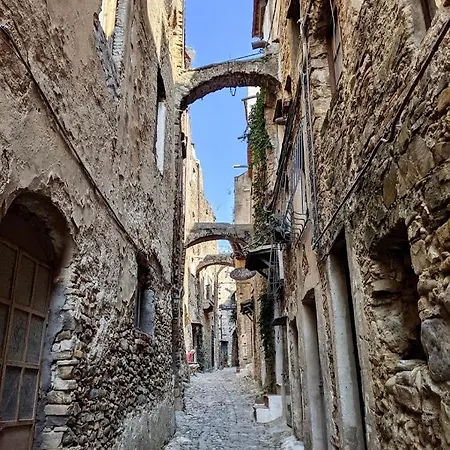 Apartmán Bellissima Casa Del Carro A Bussana Vecchia